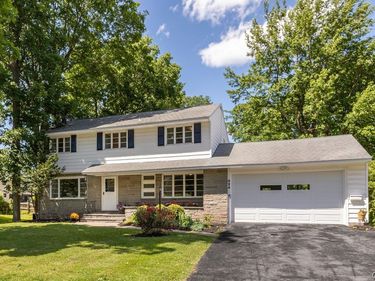 424 Winkworth Parkway , Syracuse, NY 13215