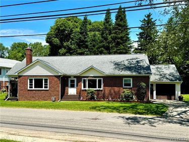 265 Franklin Street, Springville, NY 14141
