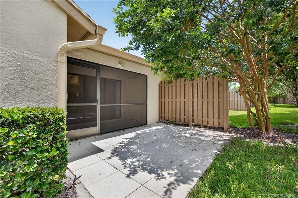 2084 SW Silver Pine Way, Unit 122H, Palm City, FL 34990 Photo