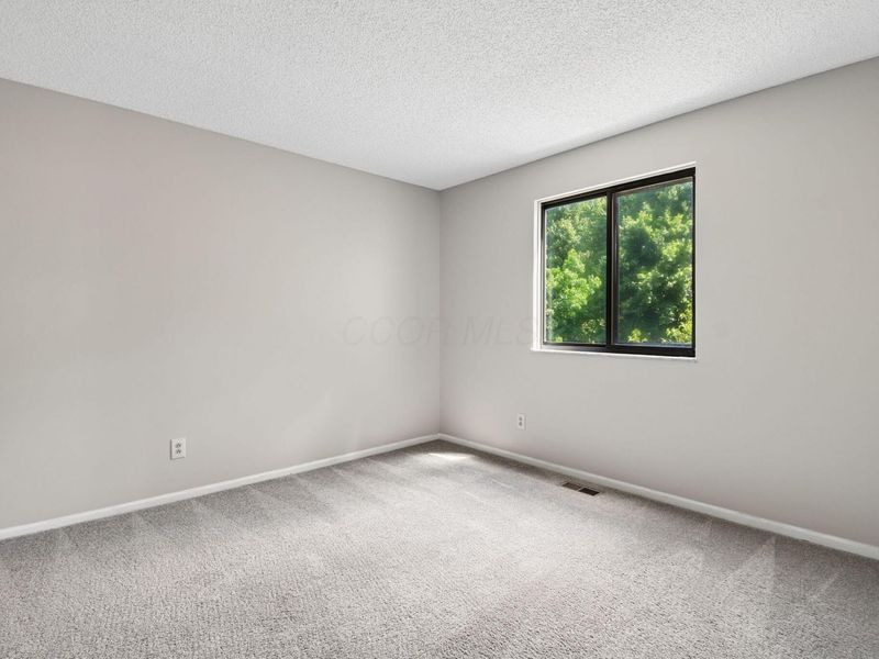 4150 Eagle Head Drive, Columbus, OH 43230 Photo 23
