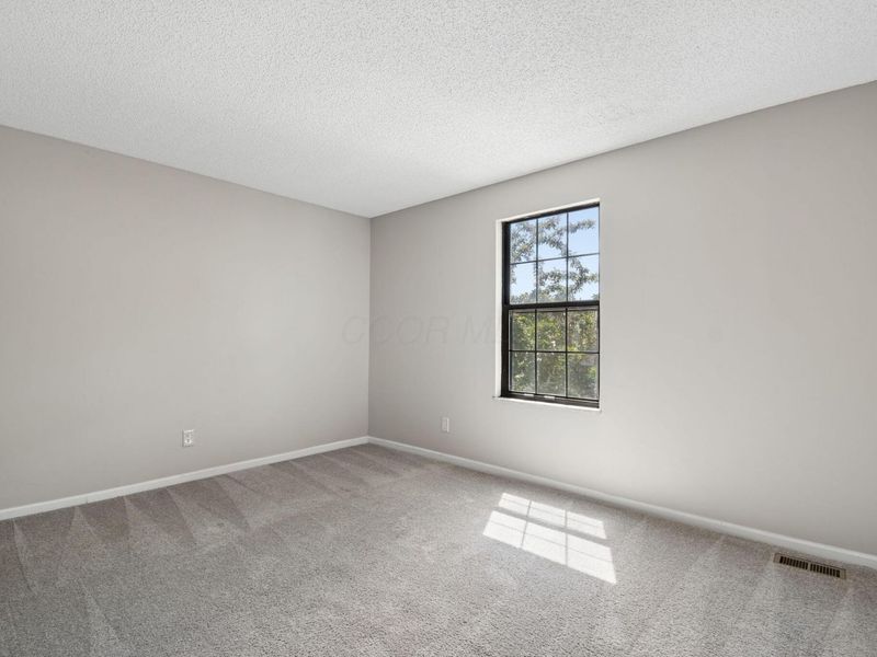 4150 Eagle Head Drive, Columbus, OH 43230 Photo 27