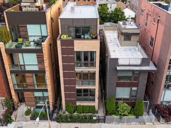 722 N Ada Street, Unit 3, Chicago, IL 60642