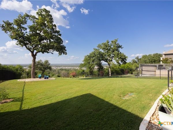 737 Faith Dr, Liberty Hill, TX 78642