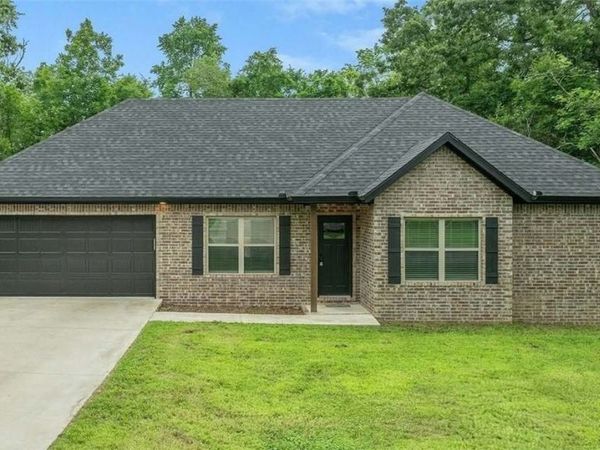 17 Kilsyth Drive , Bella Vista, AR 72715