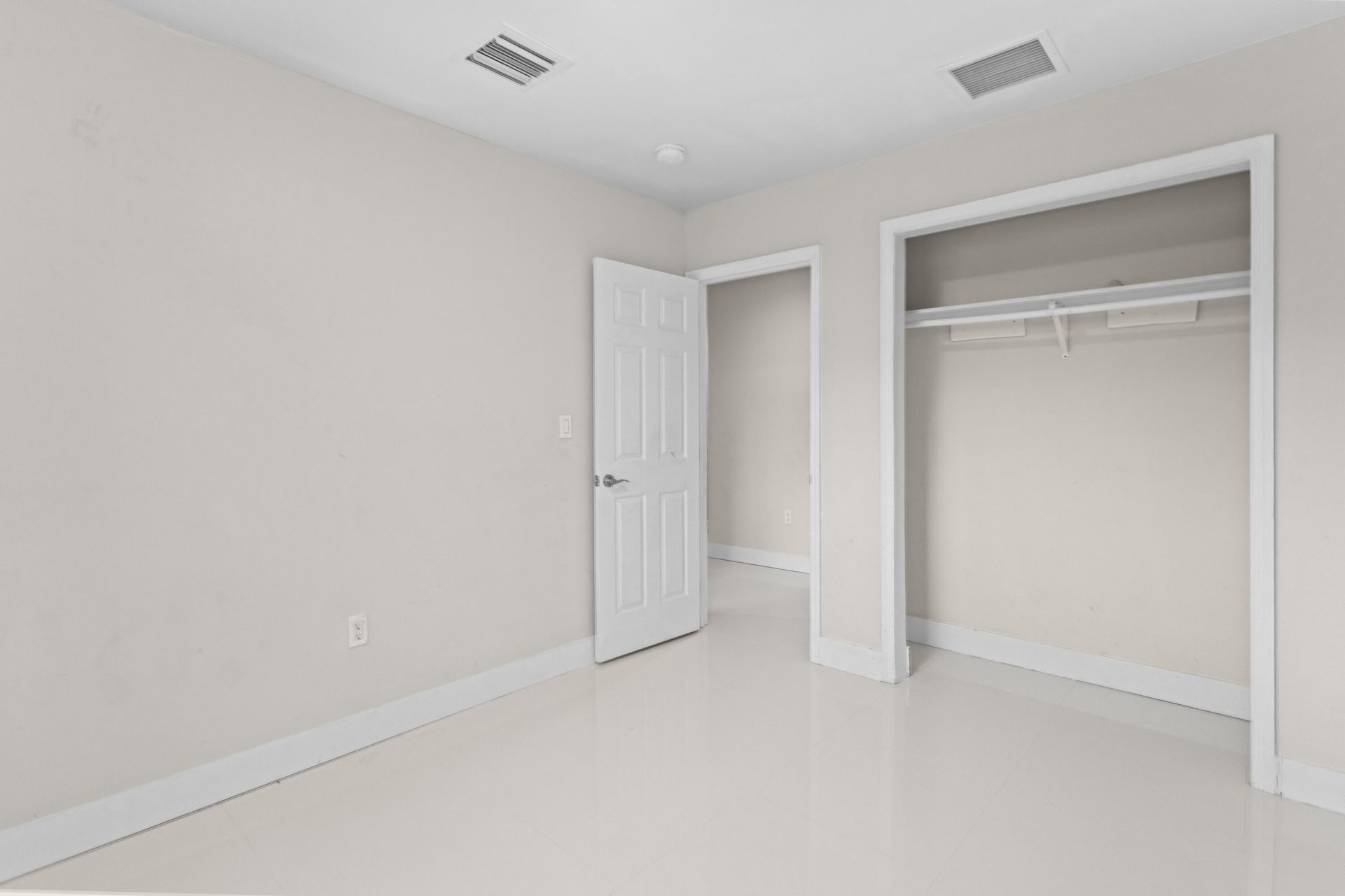 1519-1521 NW 8th Avenue, Fort Lauderdale, FL 33311 Photo