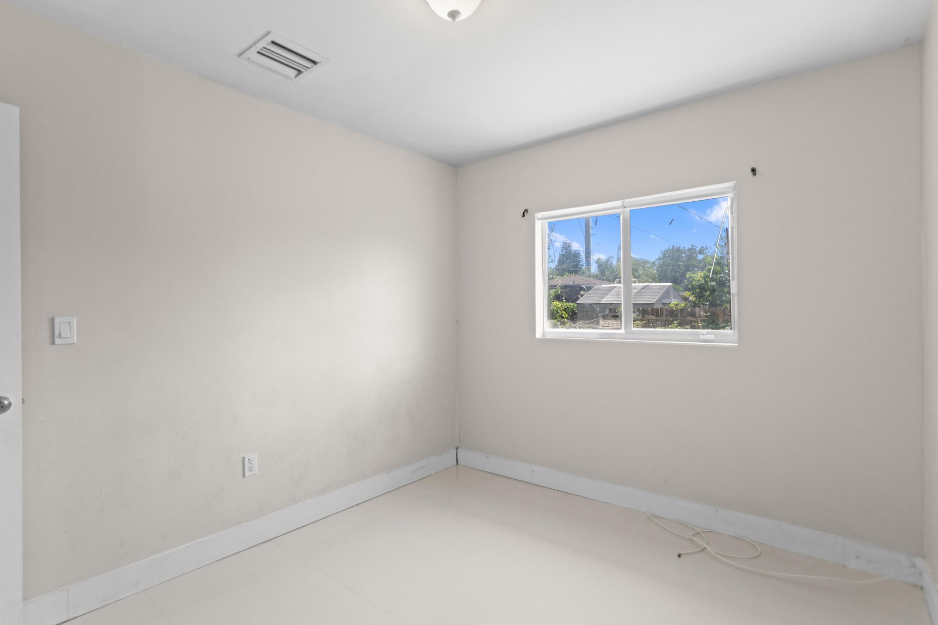 1519-1521 NW 8th Avenue, Fort Lauderdale, FL 33311 Photo