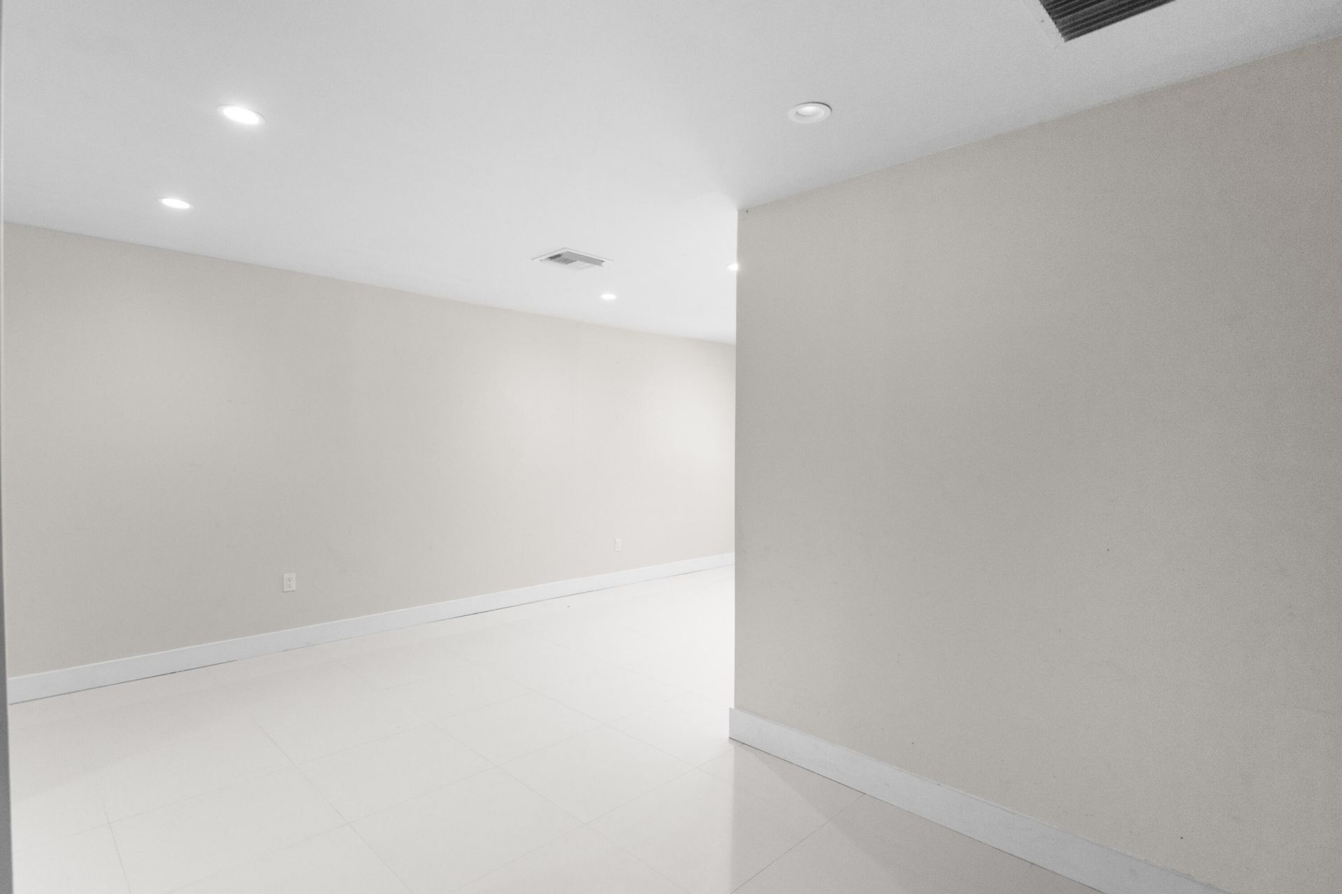 1519-1521 NW 8th Avenue, Fort Lauderdale, FL 33311 Photo