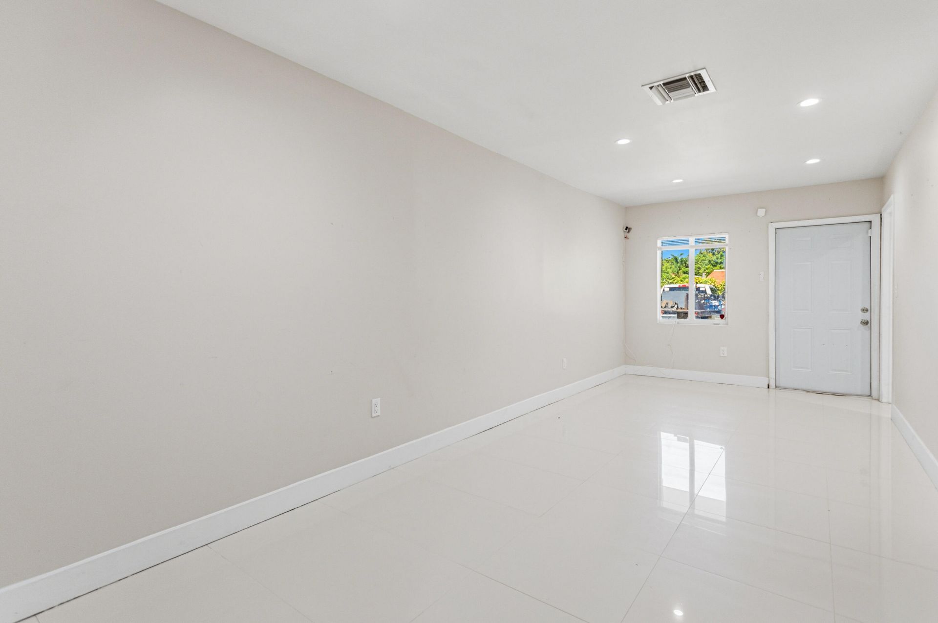 1519-1521 NW 8th Avenue, Fort Lauderdale, FL 33311 Photo