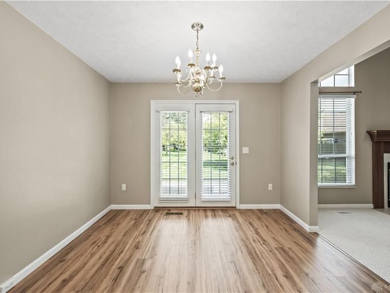 908 Cambridge Circle, Troy, OH 45373 Photo 13