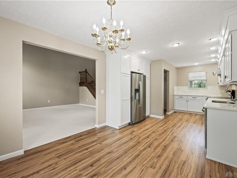 908 Cambridge Circle, Troy, OH 45373 Photo 14