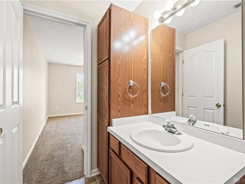 908 Cambridge Circle, Troy, OH 45373 Photo 40