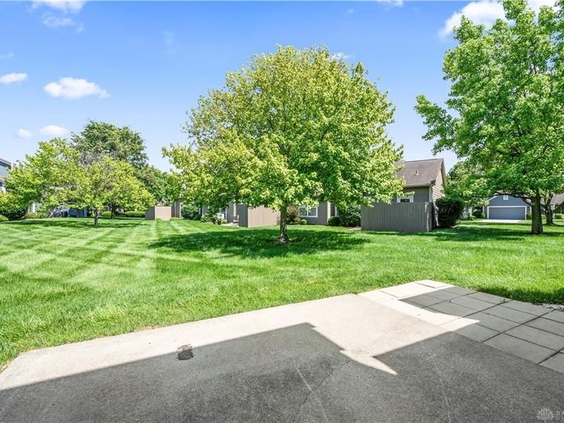 908 Cambridge Circle, Troy, OH 45373 Photo 41