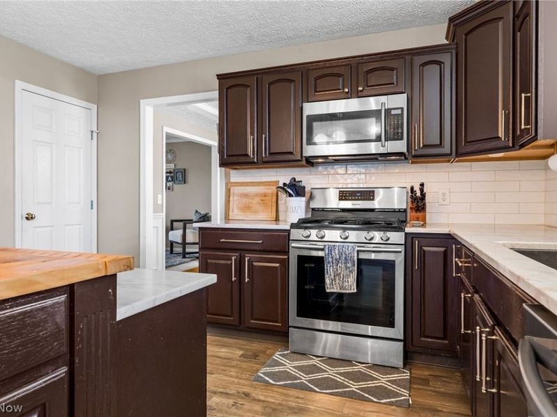 9195 Victoria Lane , North Ridgeville, OH 44039 Photo 12