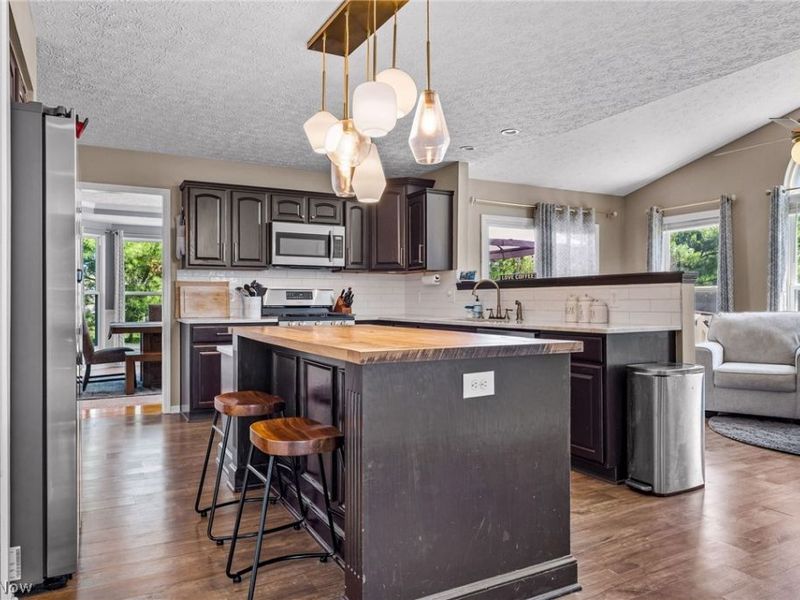 9195 Victoria Lane , North Ridgeville, OH 44039 Photo 14