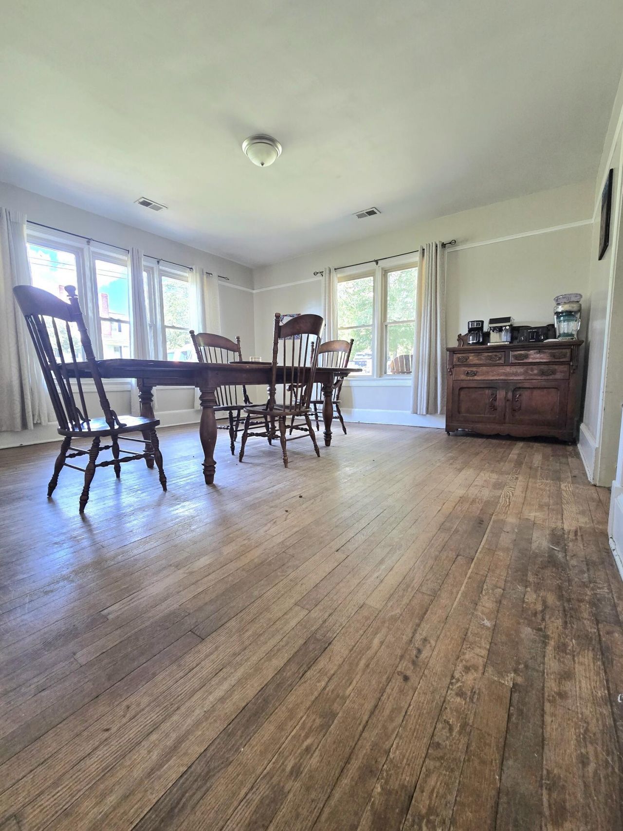 14 N Dukes Street Photo 6