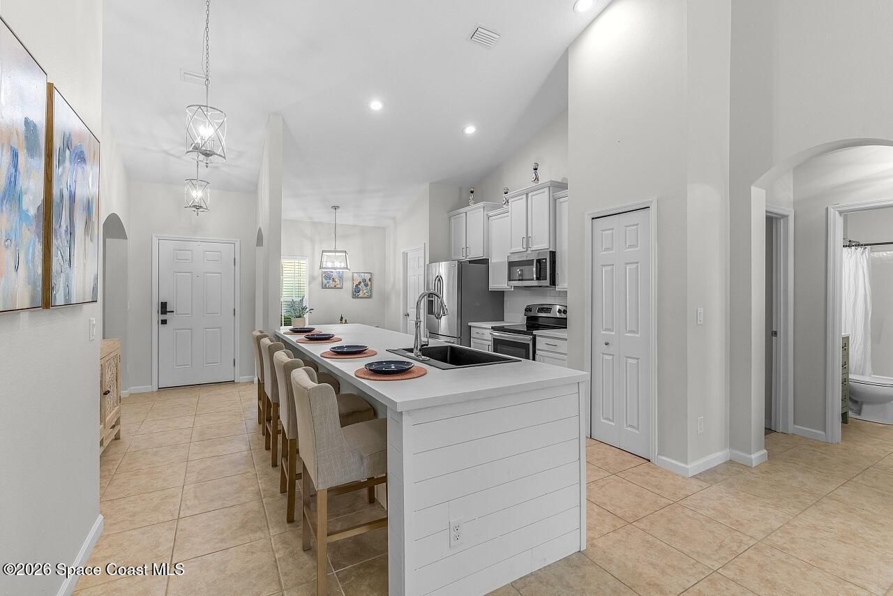 8110 Westfield Circle , Vero Beach, FL 32966 Photo
