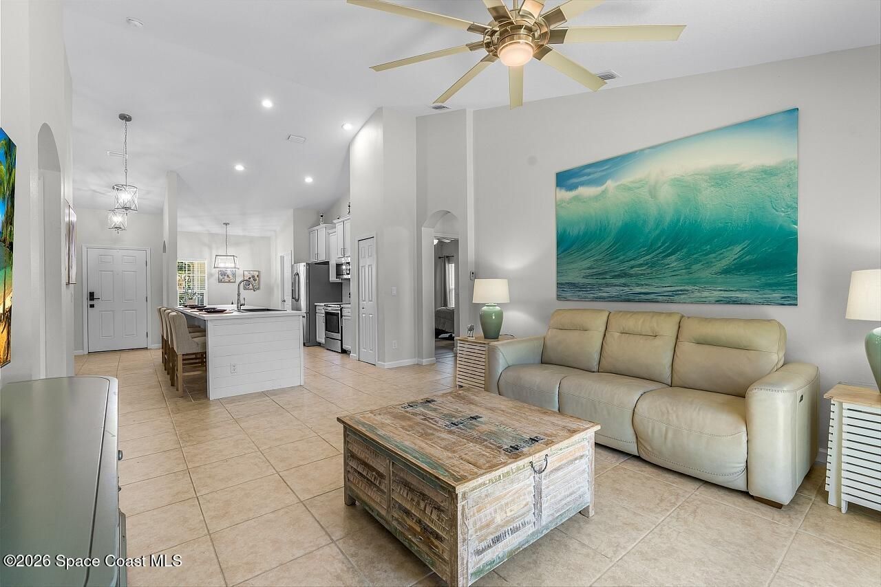 8110 Westfield Circle , Vero Beach, FL 32966 Photo