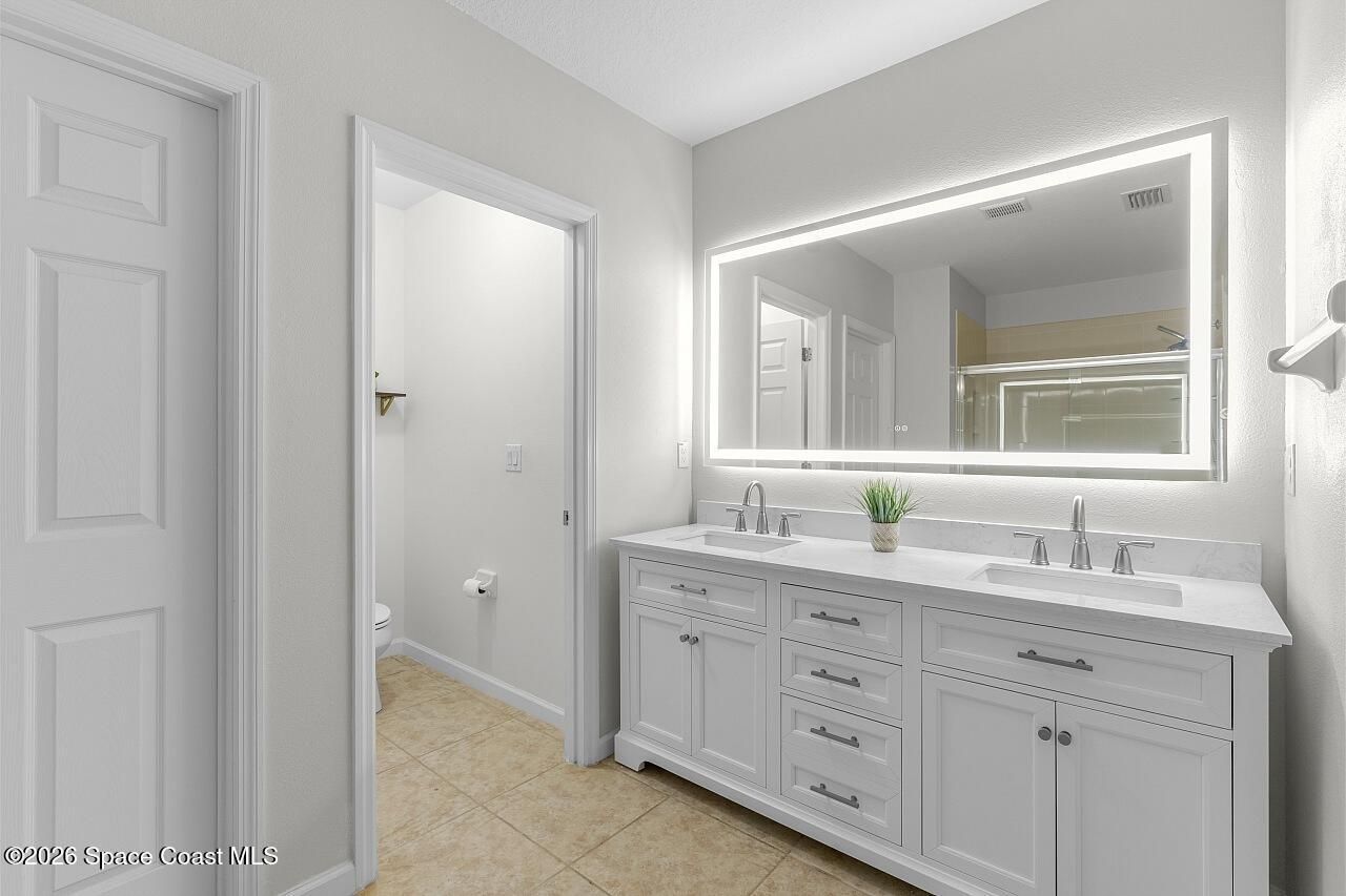 8110 Westfield Circle , Vero Beach, FL 32966 Photo