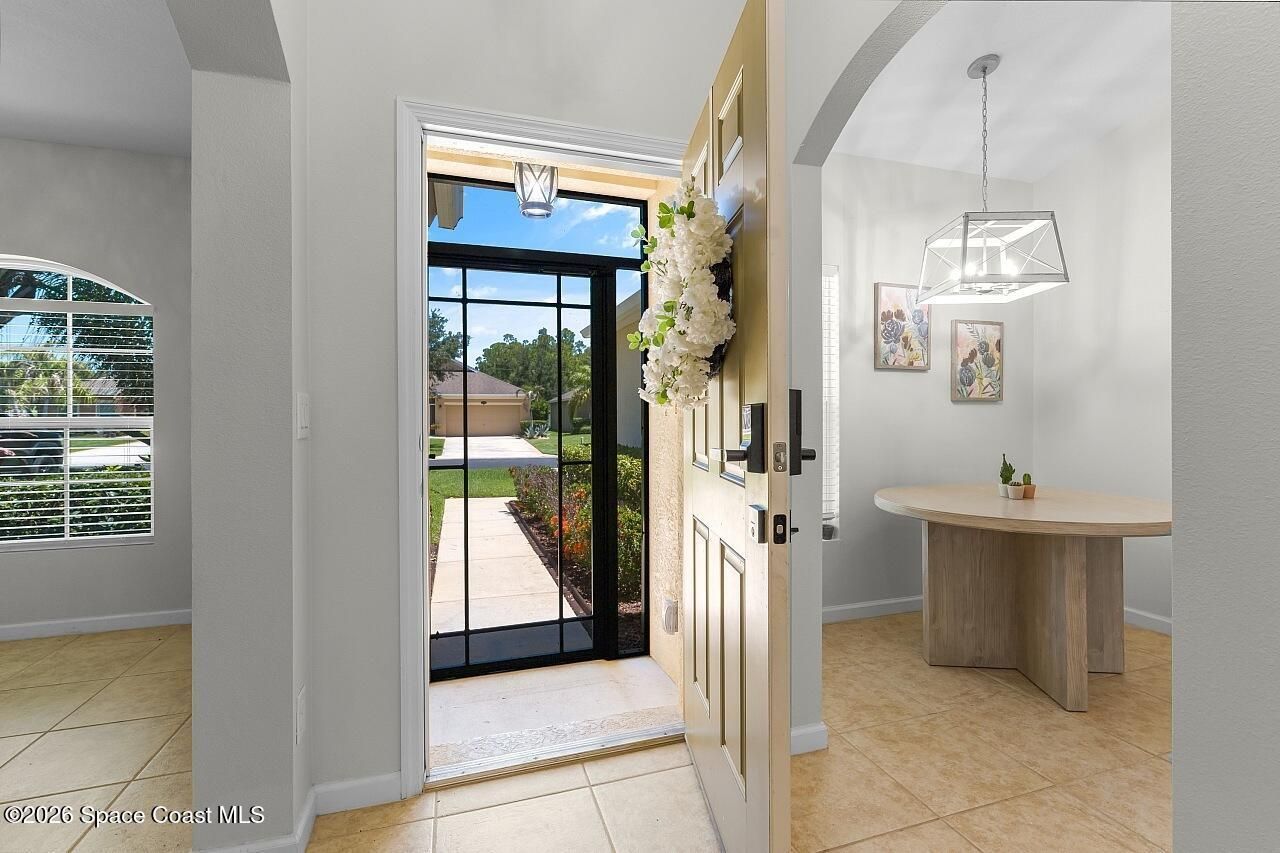 8110 Westfield Circle , Vero Beach, FL 32966 Photo