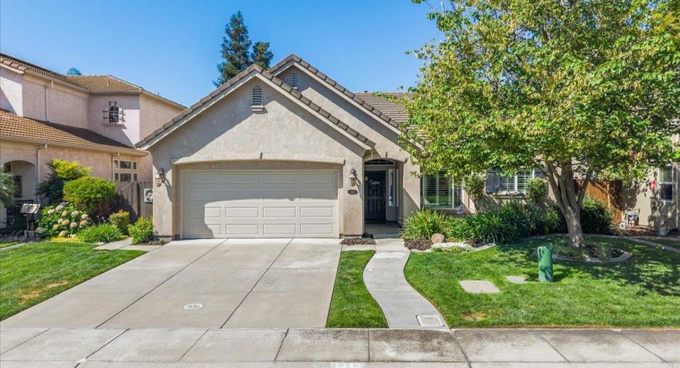 1343 Primavera Ave, Manteca, CA 95336 Photo