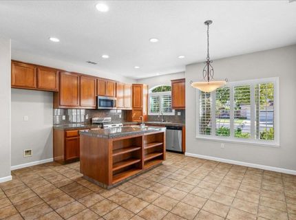 1343 Primavera Ave, Manteca, CA 95336 Photo