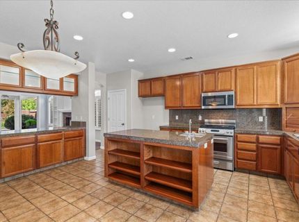 1343 Primavera Ave, Manteca, CA 95336 Photo