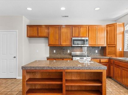 1343 Primavera Ave, Manteca, CA 95336 Photo
