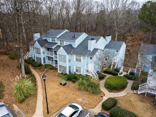 711 Glenleaf Drive , Peachtree Corners, GA 30092