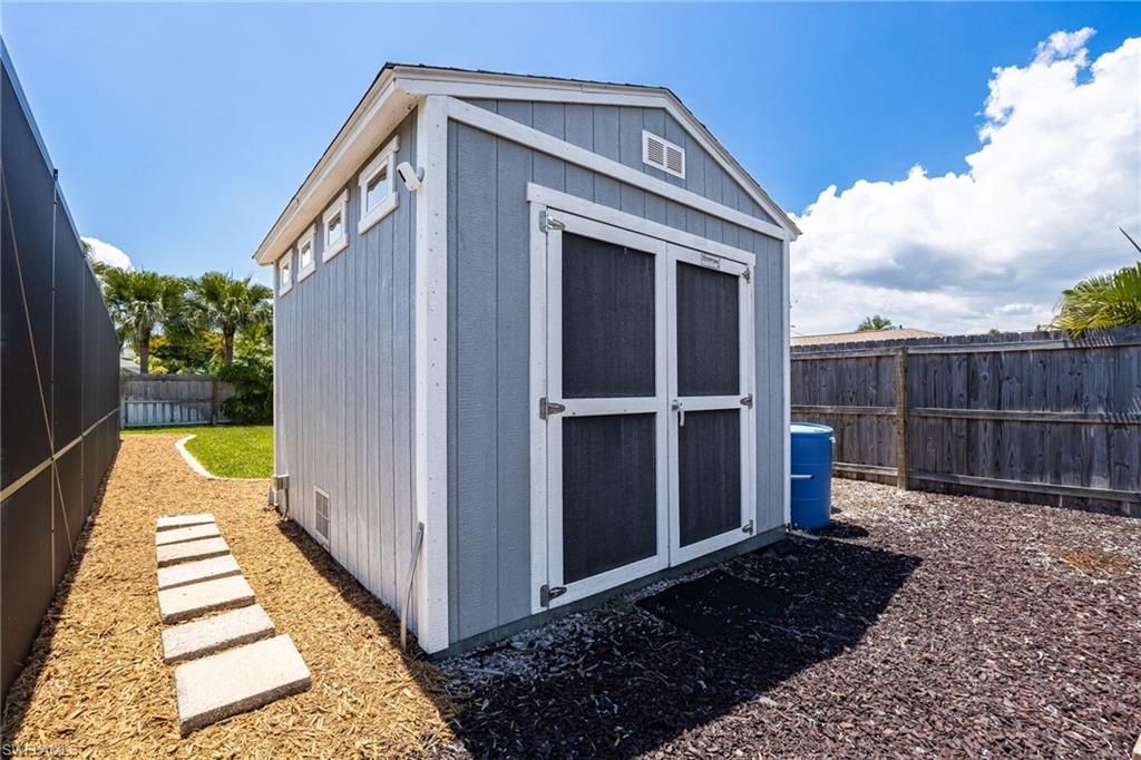 805 SW 52nd St , Cape Coral, FL 33914 Photo