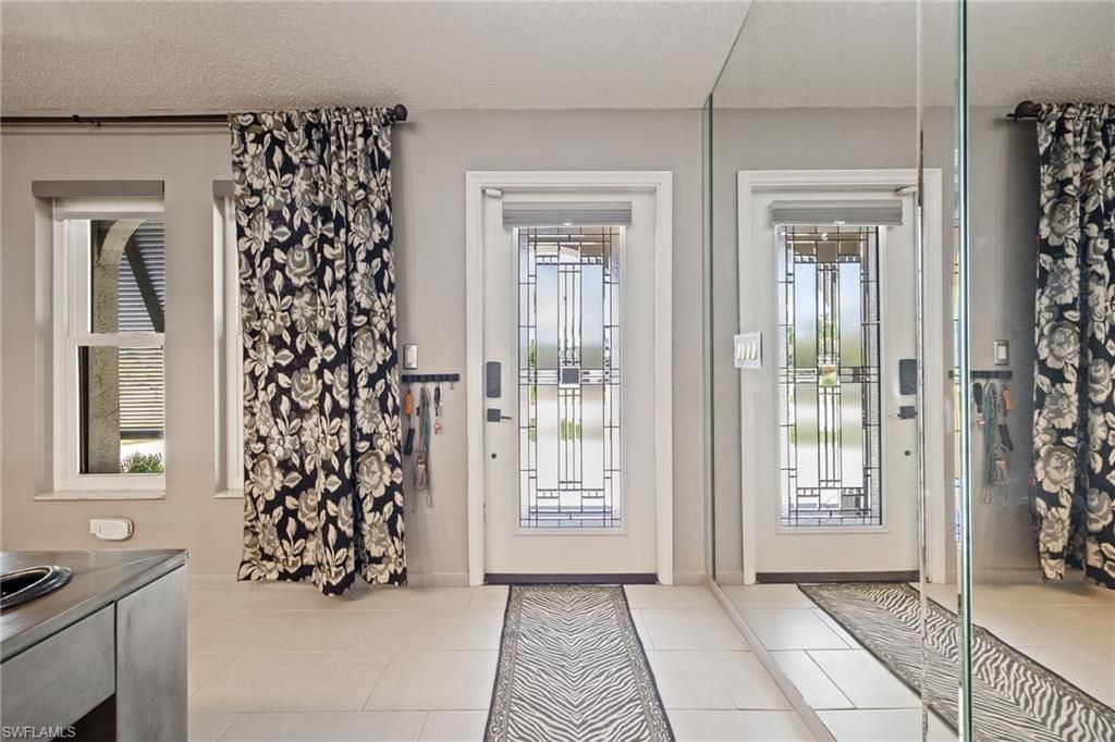 805 SW 52nd St , Cape Coral, FL 33914 Photo