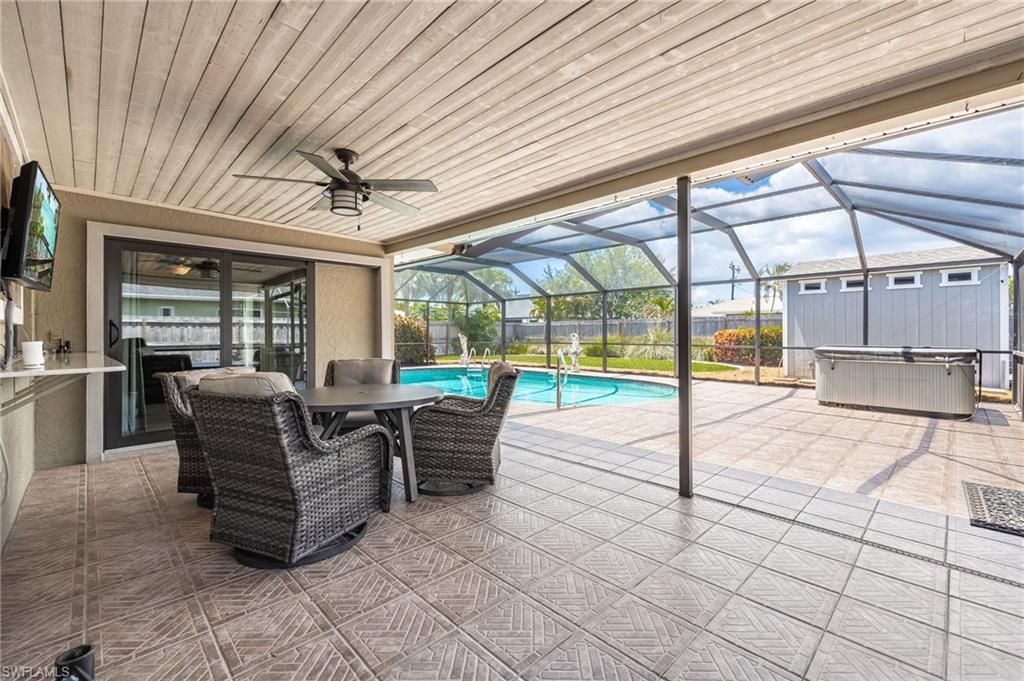 805 SW 52nd St , Cape Coral, FL 33914 Photo
