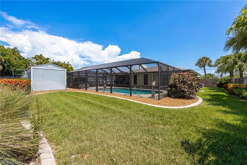 805 SW 52nd St , Cape Coral, FL 33914 Photo
