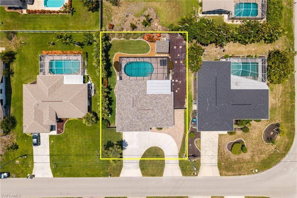 805 SW 52nd St , Cape Coral, FL 33914 Photo