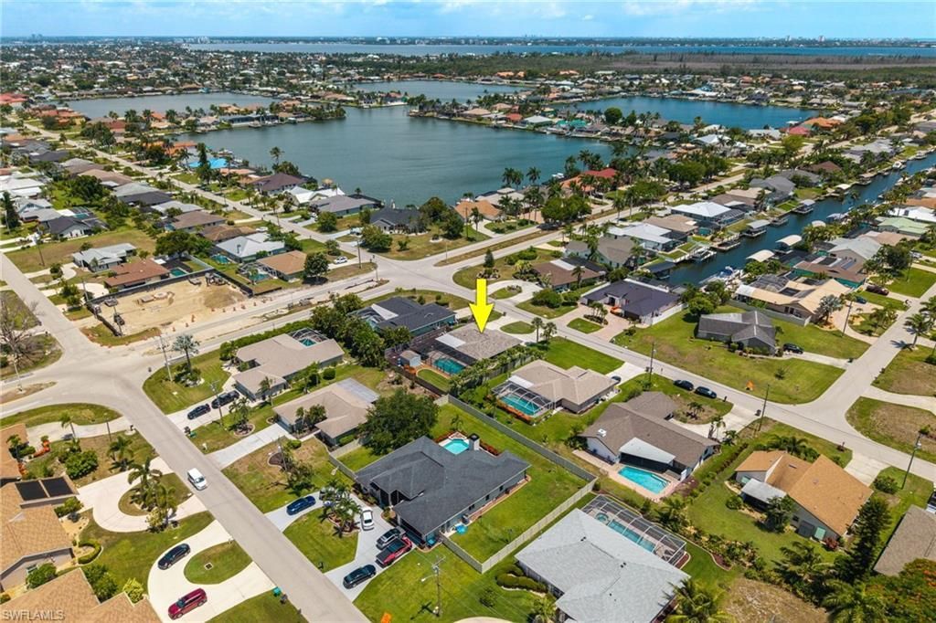 805 SW 52nd St , Cape Coral, FL 33914 Photo