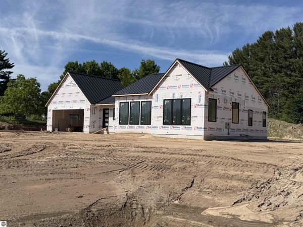 4107 Fireside Trail, Traverse City, MI 49685