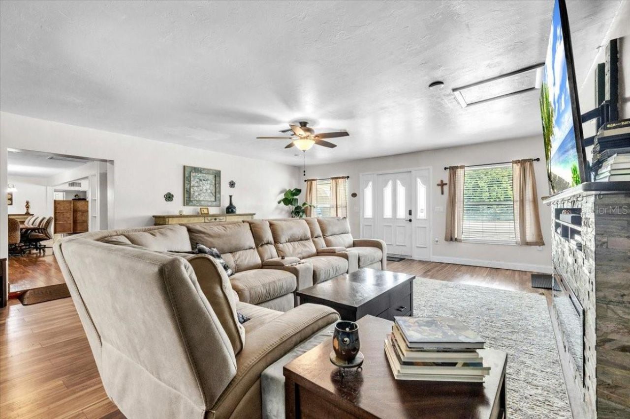 1655 Daniels Drive, North Fort Myers, FL 33917 Photo