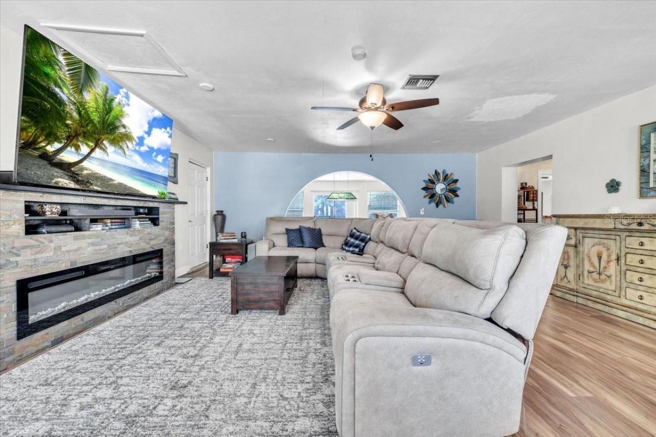 1655 Daniels Drive, North Fort Myers, FL 33917 Photo