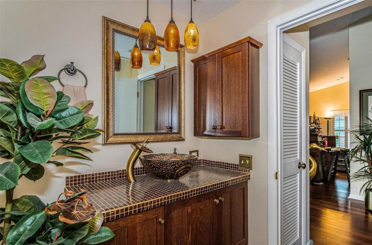 4147 Saltwater Boulevard, Tampa, FL 33615 Photo