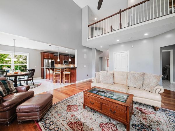 318 Trace Drive, Delaware, OH 43015