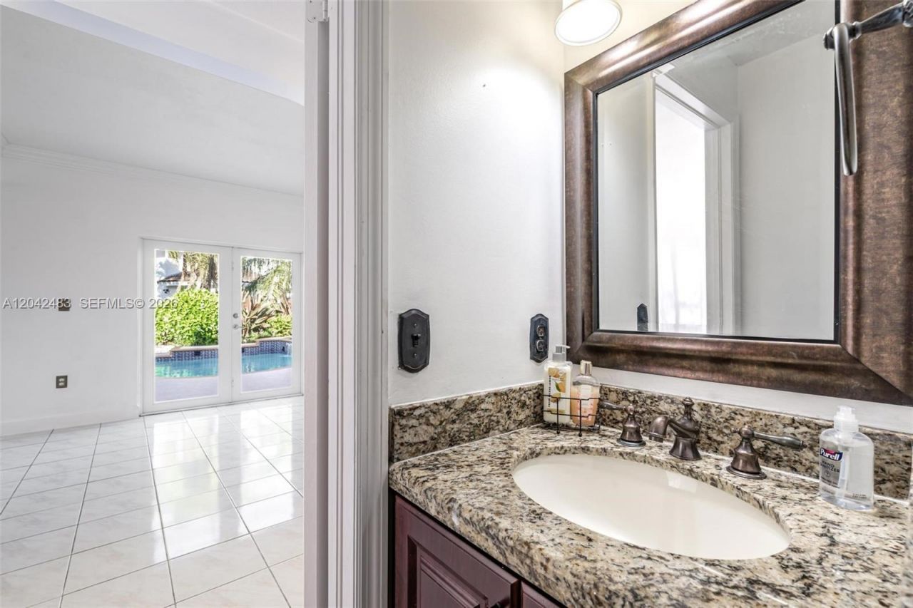 4671 SW 154th Pl, Miami, FL 33185 Photo