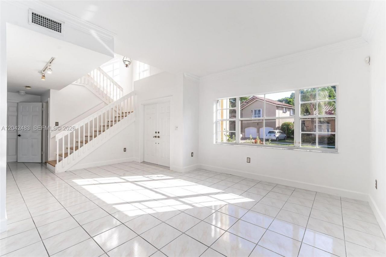4671 SW 154th Pl, Miami, FL 33185 Photo