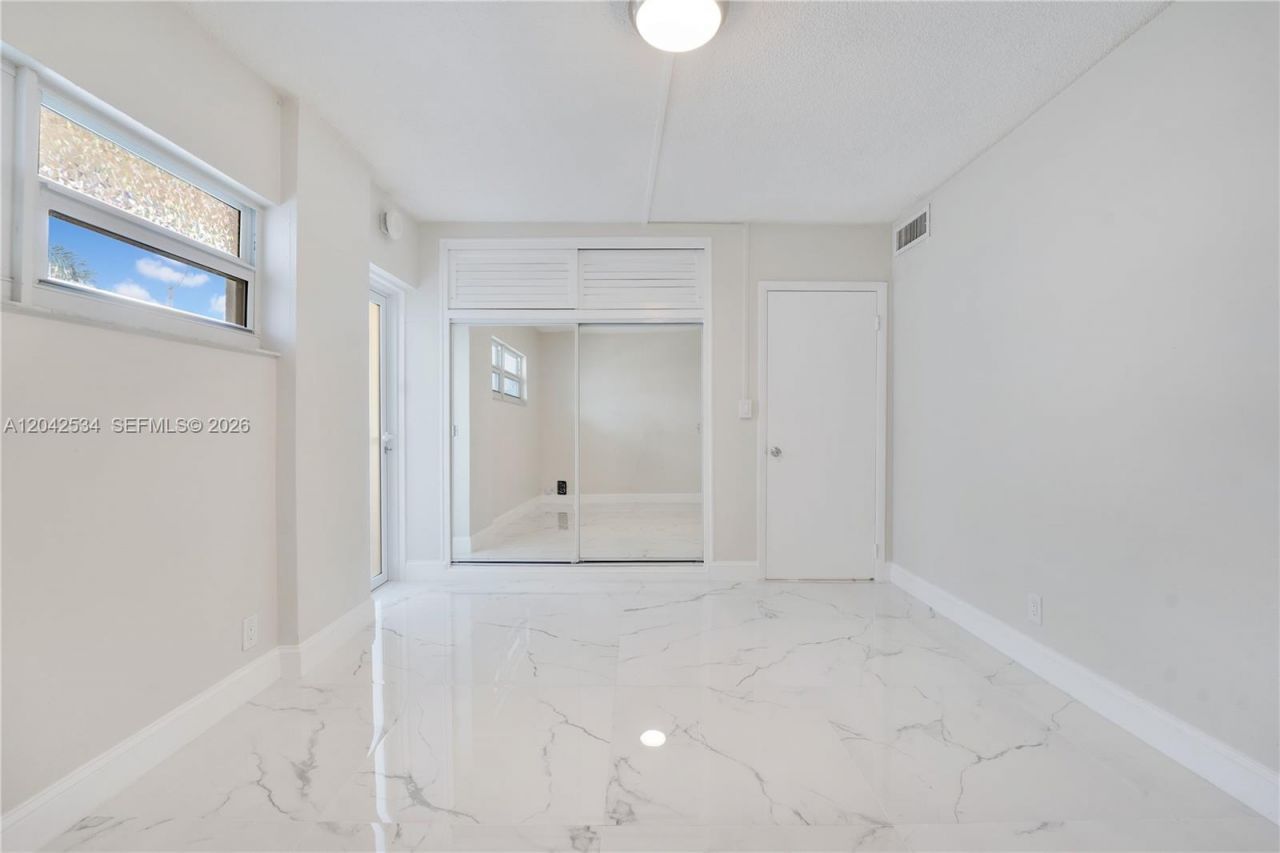 710 N Ocean Blvd , Unit 102, Pompano Beach, FL 33062 Photo