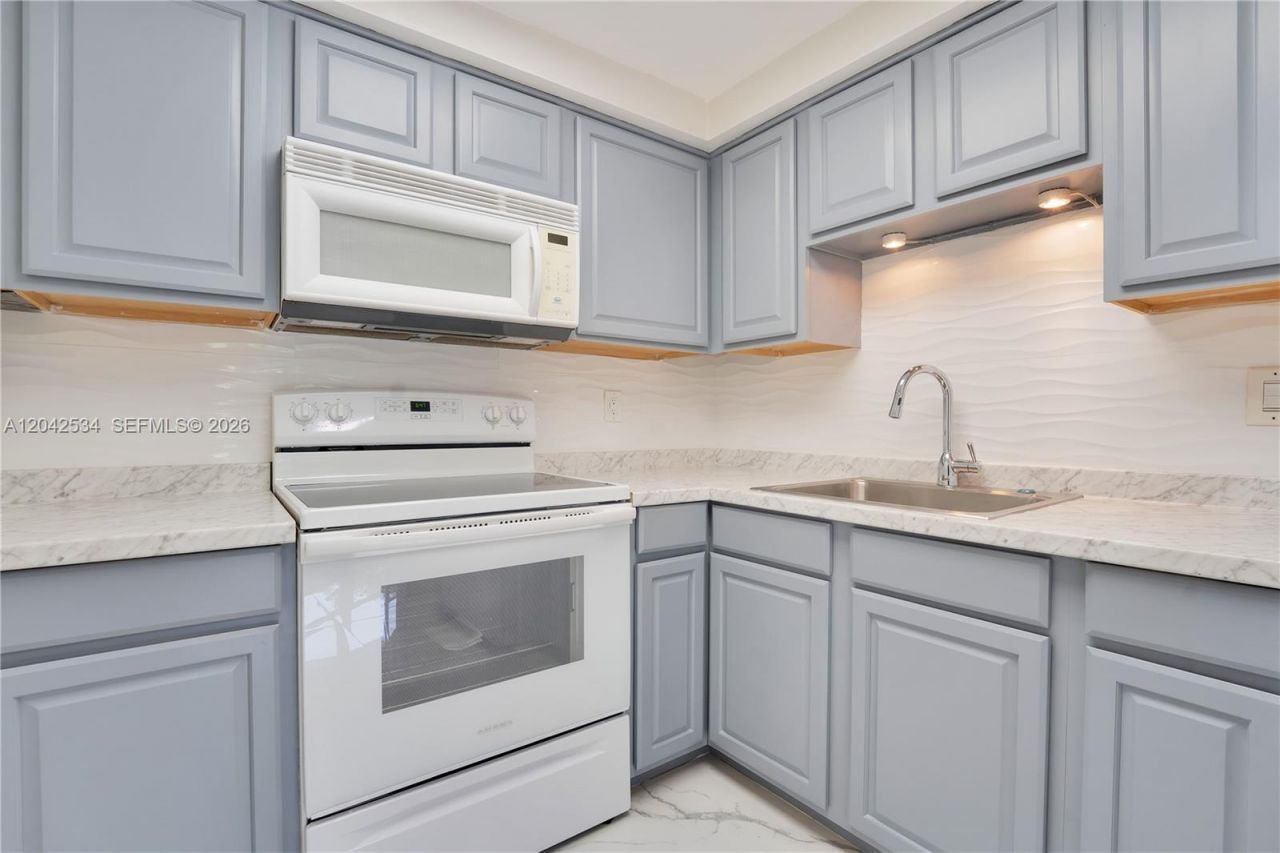 710 N Ocean Blvd , Unit 102, Pompano Beach, FL 33062 Photo