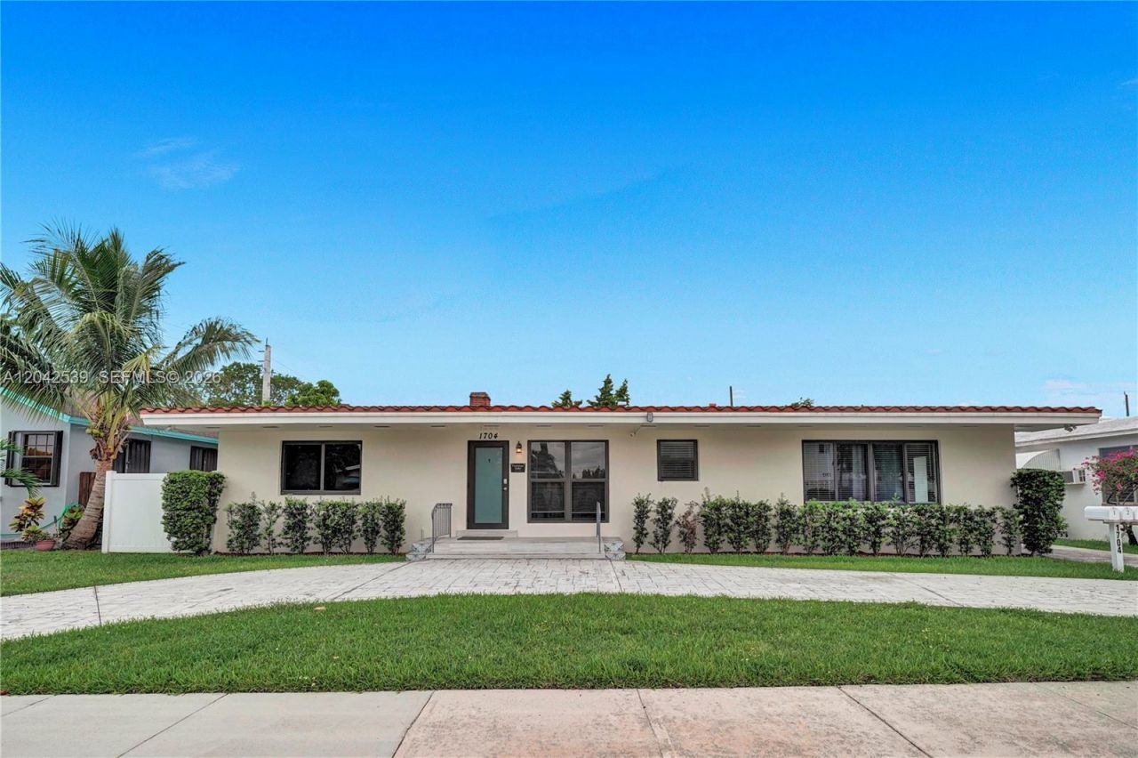 1704 Rodman St , Unit 1, Hollywood, FL 33020 Photo