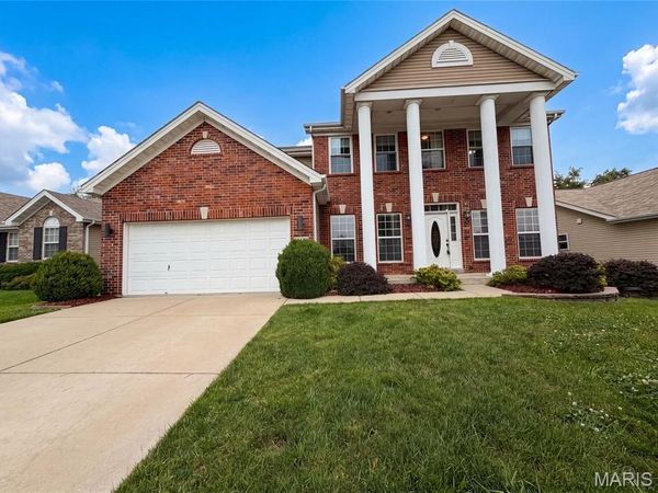 819 Harding Street , St Peters, MO 63376