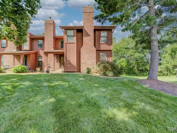 3016 Duclair Parkway, St Charles, MO 63303