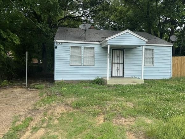 1370 ALCY RD, Memphis, TN 38106