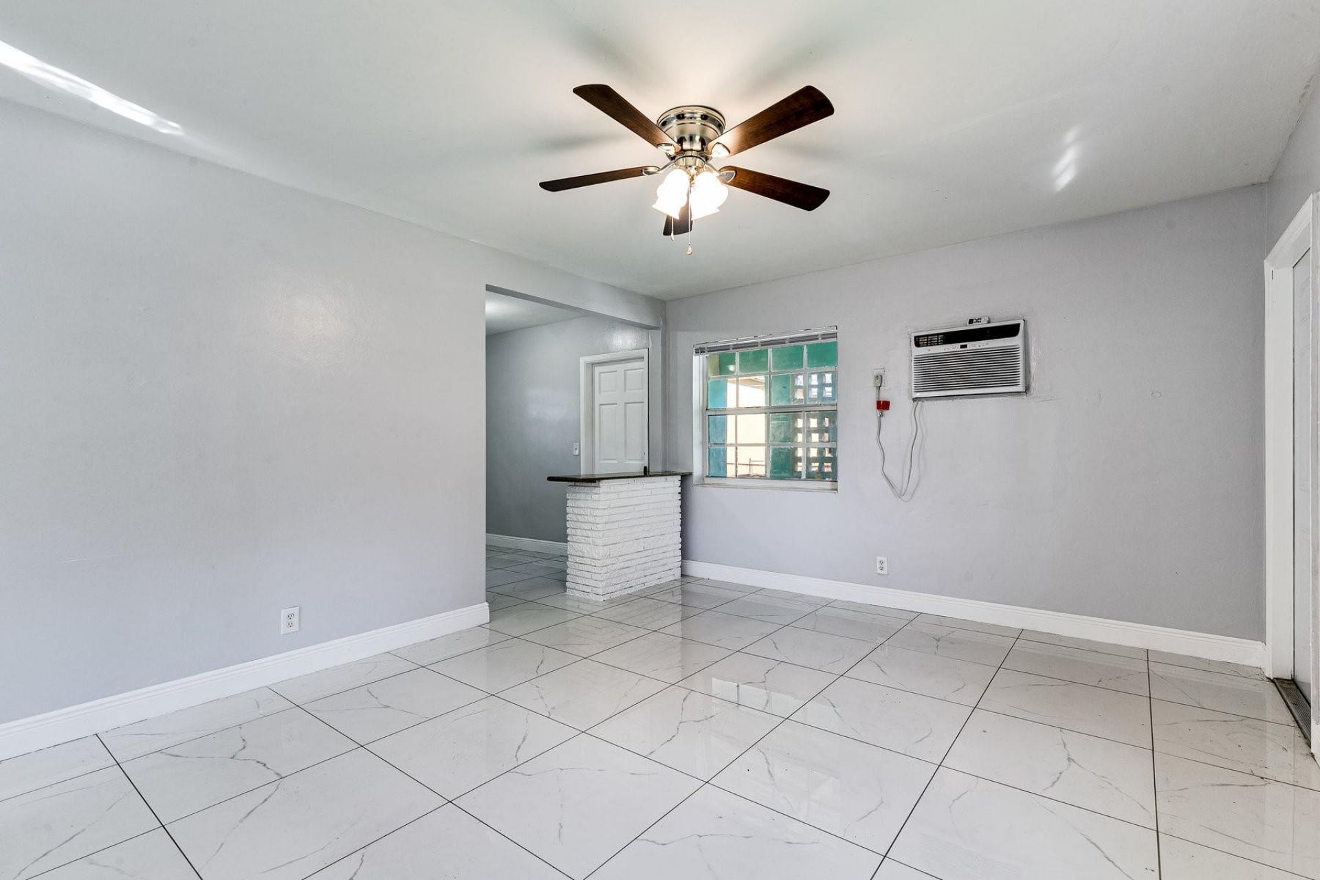 1406 NW 11th Street, Fort Lauderdale, FL 33311 Photo