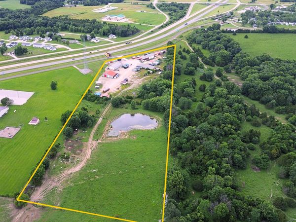 6806 State Road Nn , Fulton, MO 65251