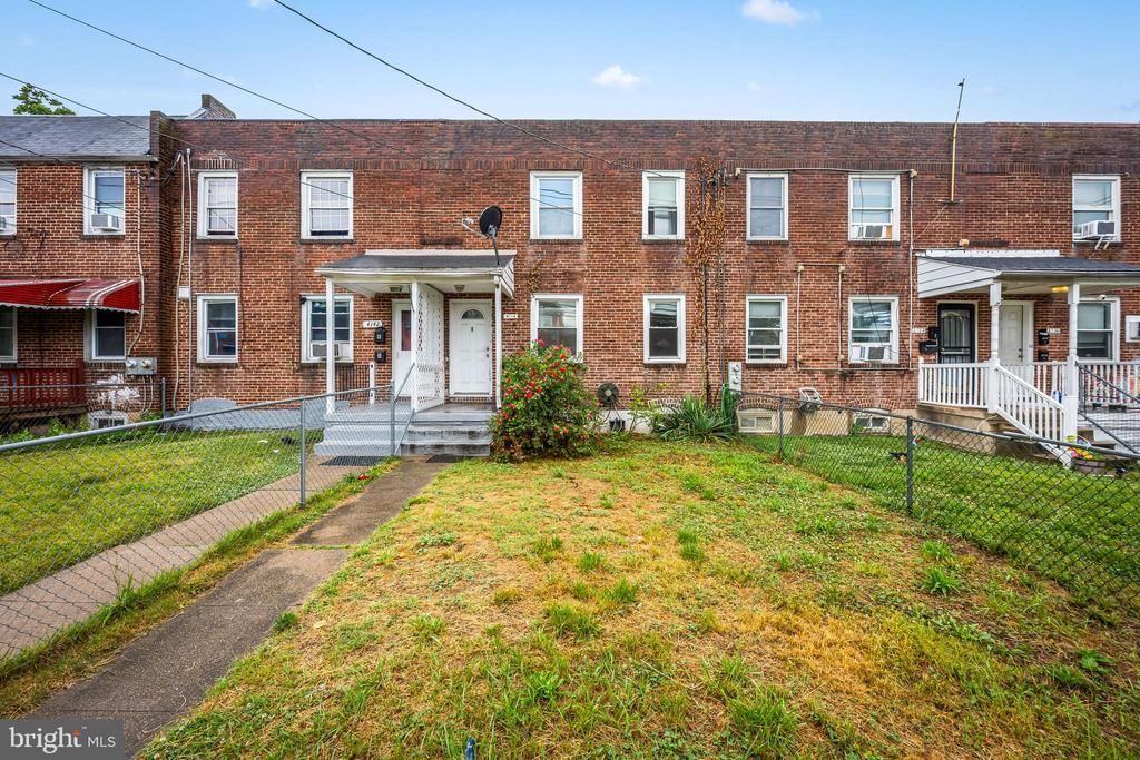4140 6th Street, Baltimore, MD 21225 Main Photo